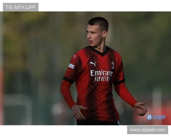 米兰锁定日本新星卡马达至 2028 年,外租计划加速成长 米兰锁定日本新星卡马达至 2028 年,外租计划加速成长